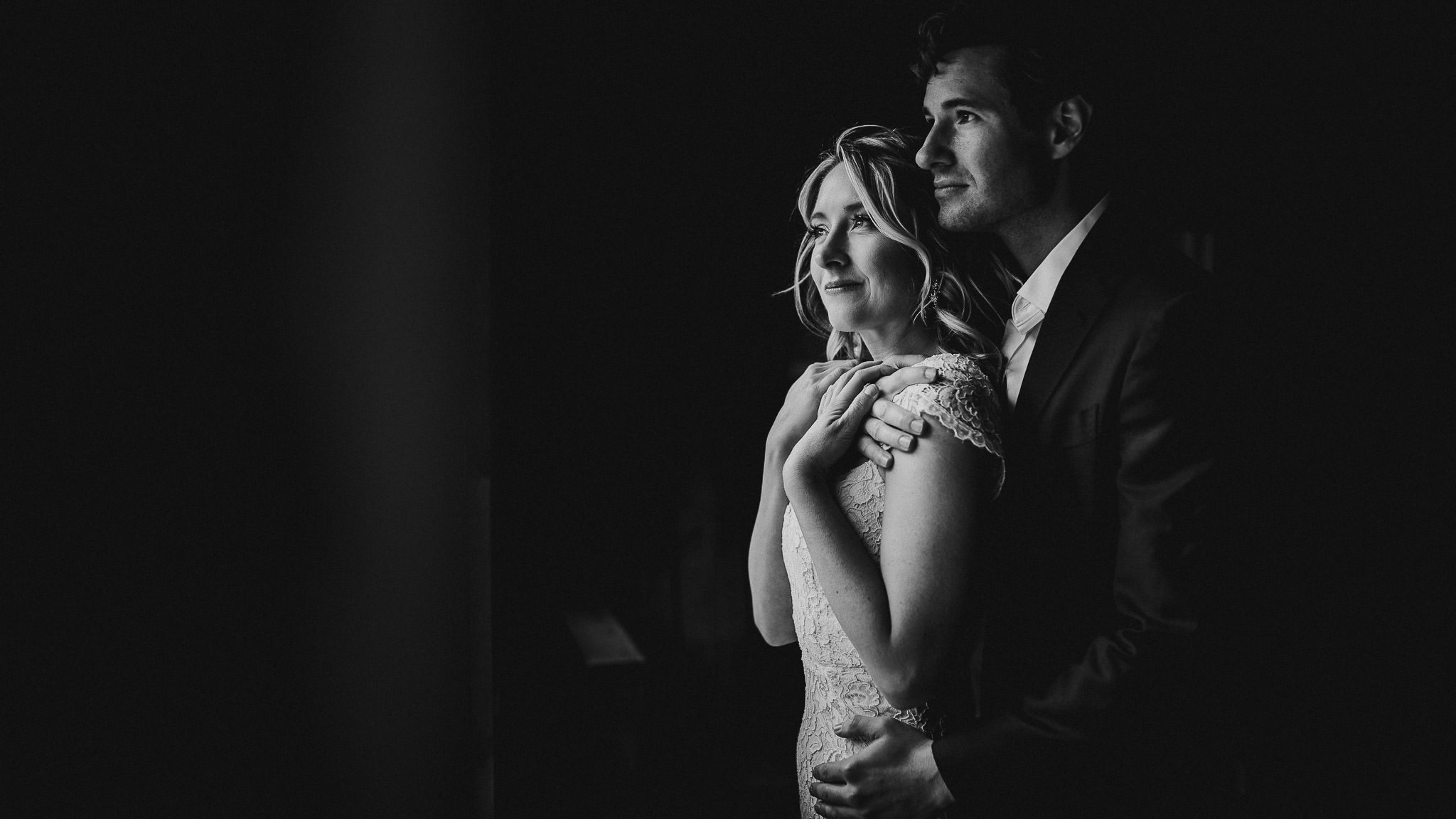 Elopement on lake Braies