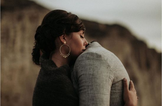 Elopement in Santorini